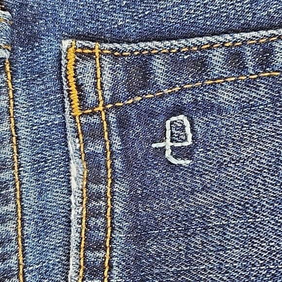 Rag & Bone Dre Low Rise Slim Boyfriend Distressed Destructed Jean in Harper Wash - Picture 11 of 16